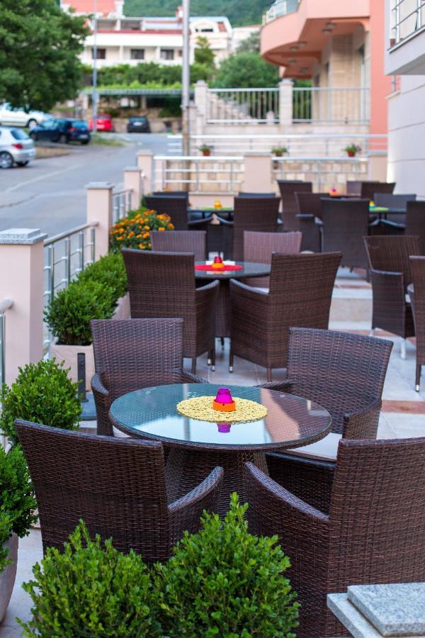 Swiss Holiday Budva Exterior foto