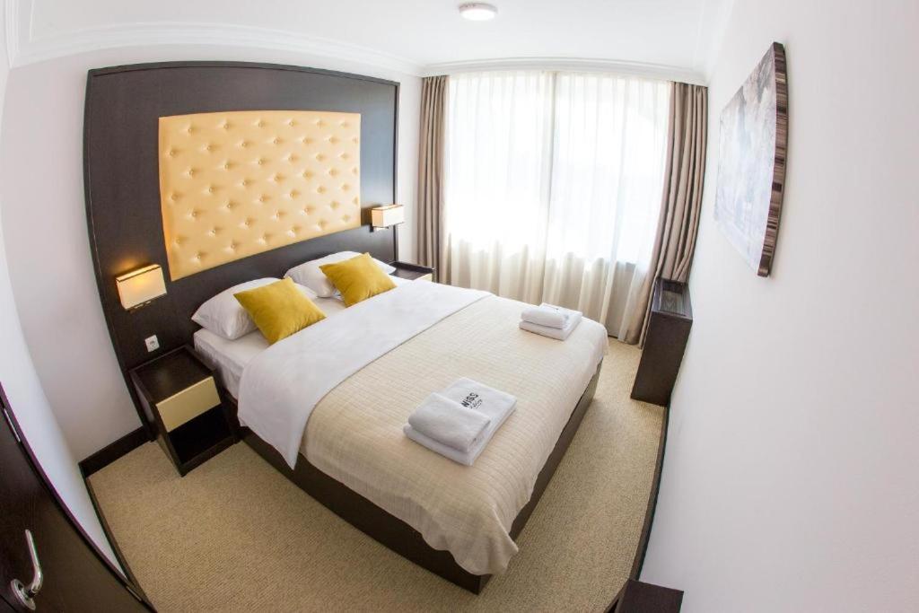 Swiss Holiday Budva Exterior foto